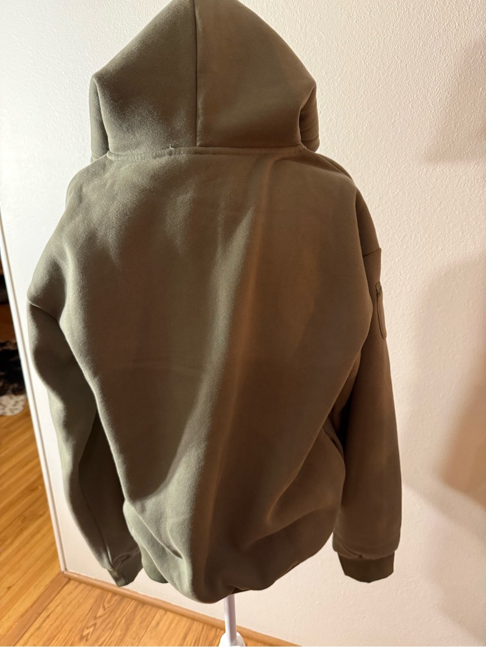 CMFRT travel essentials hoodie sweatshirt in MOSS color - Picture 6 of 8
